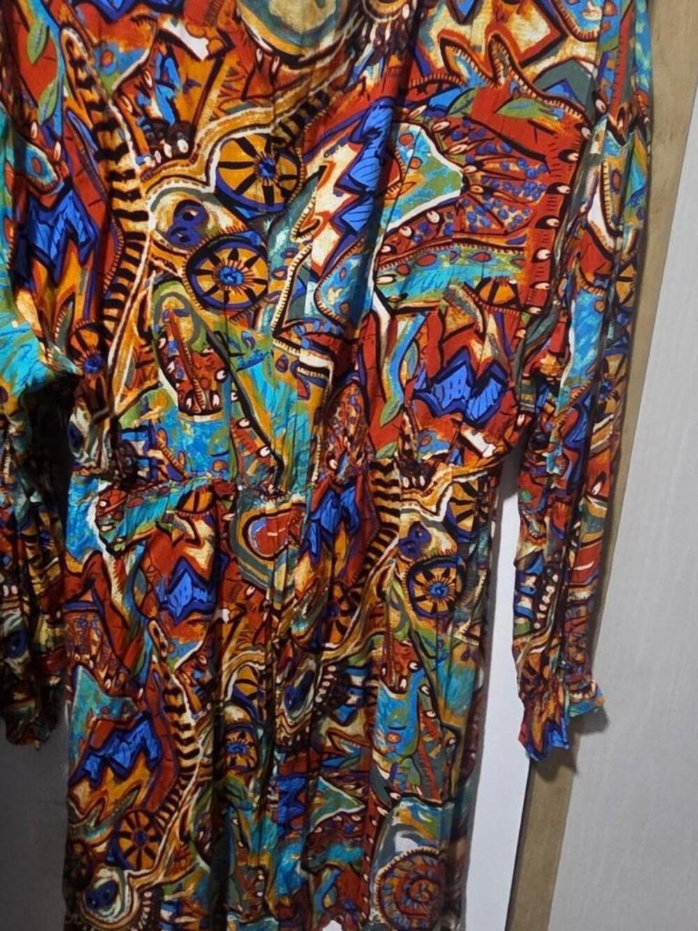 Multicoloured with long sleeves. Size: XL #boho #hippie